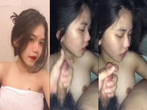 내 가장 친한 친구가 전화해서 침대에 넣어